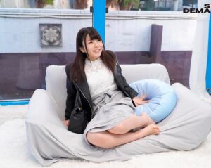 マジックミラー号｜素人女子大生に100の質問中にデカチンを即ハメ｜連続ピストンでマンコぐちょ濡れ大絶頂