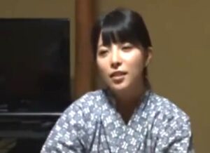 上原亜衣｜相部屋・夜這い姦｜女子社員と出張先の旅館で相部屋になった俺。彼女の寝姿に欲情してしまい・・・