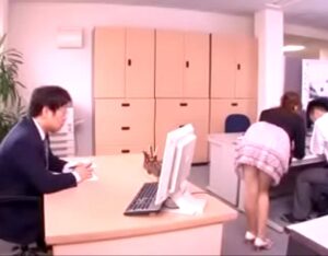 時間停止ができる男｜美脚フェチの中年上司が、若いOLたちの時間を止めて立ちバックで犯しまくりｗ