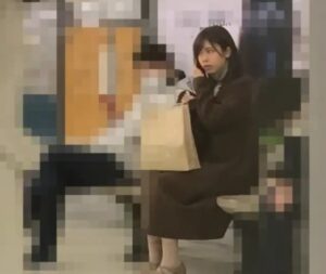 素人OL×電車痴漢×盗撮動画流出｜駅のホームで狙われた美女が、車内でガチ強姦される