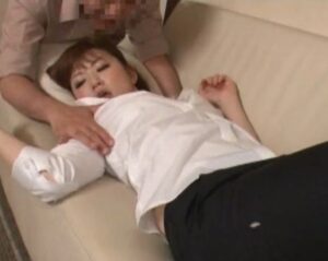 女子大生×キメセク媚薬｜JK娘の家庭教師の飲み物に媚薬を盛って発情させ強制わいせつ