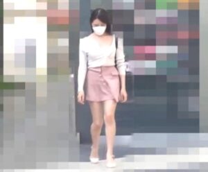 女子大生×電車×リアル痴漢｜狙った美女を尾行して車内で強姦、下車後もヤリ部屋に連れ込んで凌辱肉便器レイプ