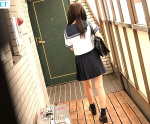 杏ここ｜ひよこ少女×監禁強姦｜近所に住むアウロリJKを自宅に連れ込んでハメ犯して、自分専用の肉便器メス豚にしてゆく中年おじさん