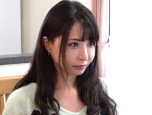 大沢佑香｜友だちの奥さん×不倫SEX｜美しい人妻を奥さんをハメ犯す。絶倫チンポでずぼずぼされ快感堕ちする奥さん