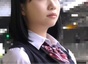 秀才制服JK×痴漢待ち×痴女｜受験のストレス発散なのかな？　犯され願望JKはハメ犯される強姦動画