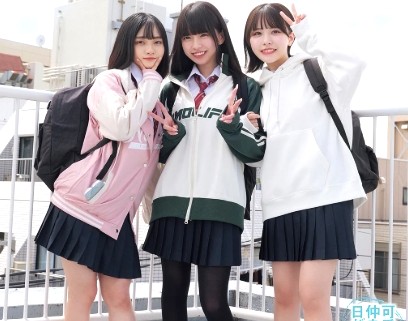 ひよこ少女×オフパコ中出し乱交｜セックスがシた～いお年頃の仲良し美少女3人組が、即ハメ交尾しまくりｗ 思春期まんこにびゅーびゅー種付け。何度もイキまくりｗ｜柏木こなつ 花音うらら 雫月心桜