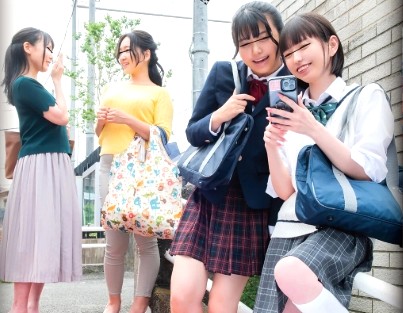 仲良し母娘×種付け暴行レイプ｜自宅に押し入ってきた野郎たちに強姦される母娘、女友だち。肉便器輪姦され凌辱。奴隷のようにボロボロ