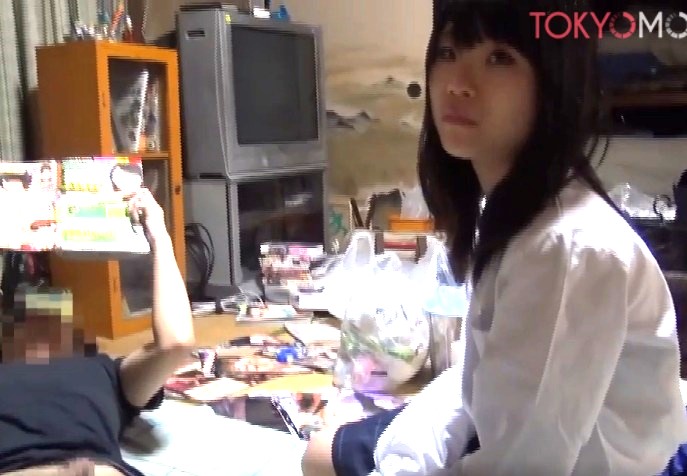 ひよこJC少女×パパ活淫行｜オタクおやじの部屋に訪れたアウロリ娘が、言われるがまま・・・
