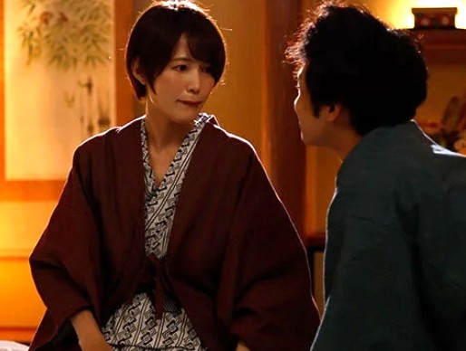星冬香｜熟女ママ×種付け近親相姦｜大好きな母親との温泉旅行。宿で気持ちを打ち明ける息子。熟マンコに挿入され受け入れてくれるママ