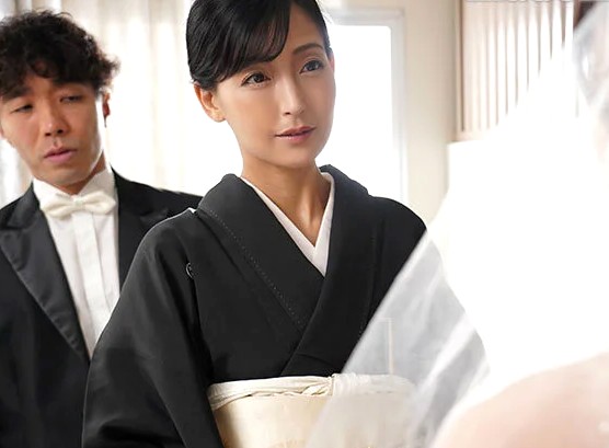 吉永塔子｜妻の母親×着物NTR和姦｜四十路熟女ママが、変態娘婿に襲われ強姦される。だけど最高に肉体が喜んで受け止めてしまいイキまくる。この婿の鬼チンポから離れられない